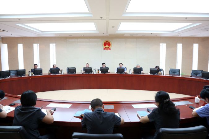 市检察院魏玉民检察长列席市法院审判委员会...